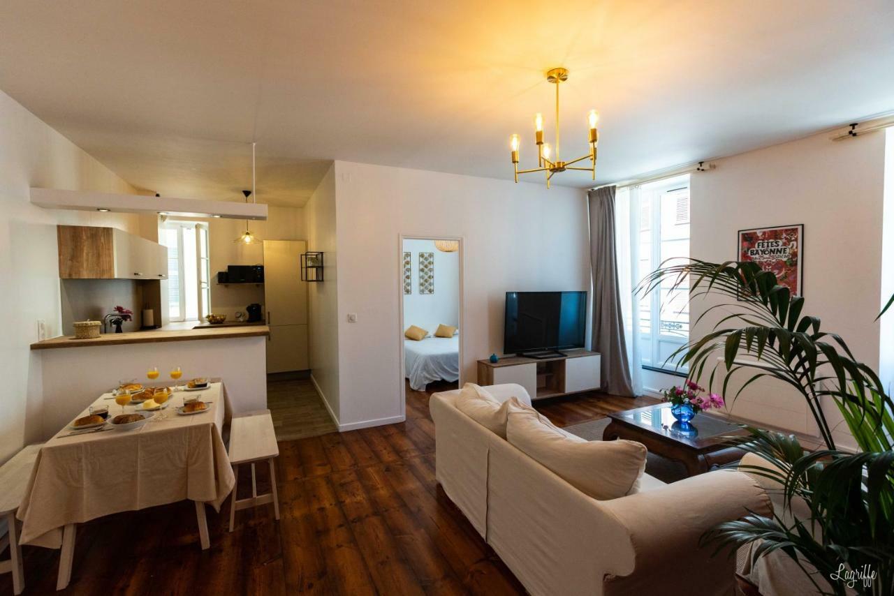 Magnifique Appartement Hypercentre Toutes Commodites Bayonne Bagian luar foto